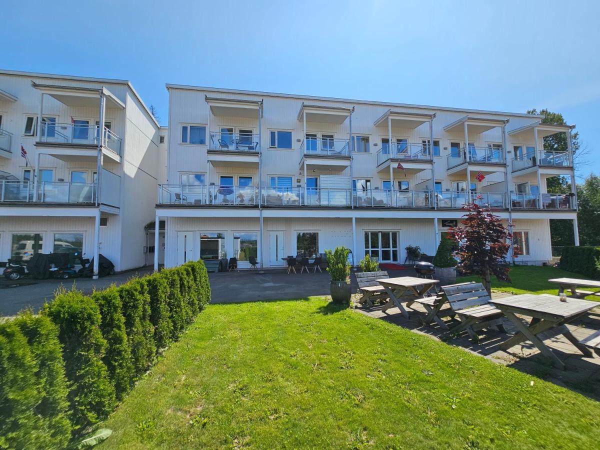 Moldfaret 19M Aparthotel Arendal Exterior photo